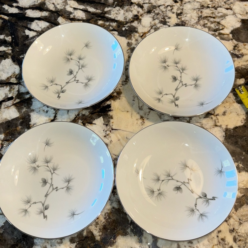 Amcrest fine China Caroline Oine design soup bowl